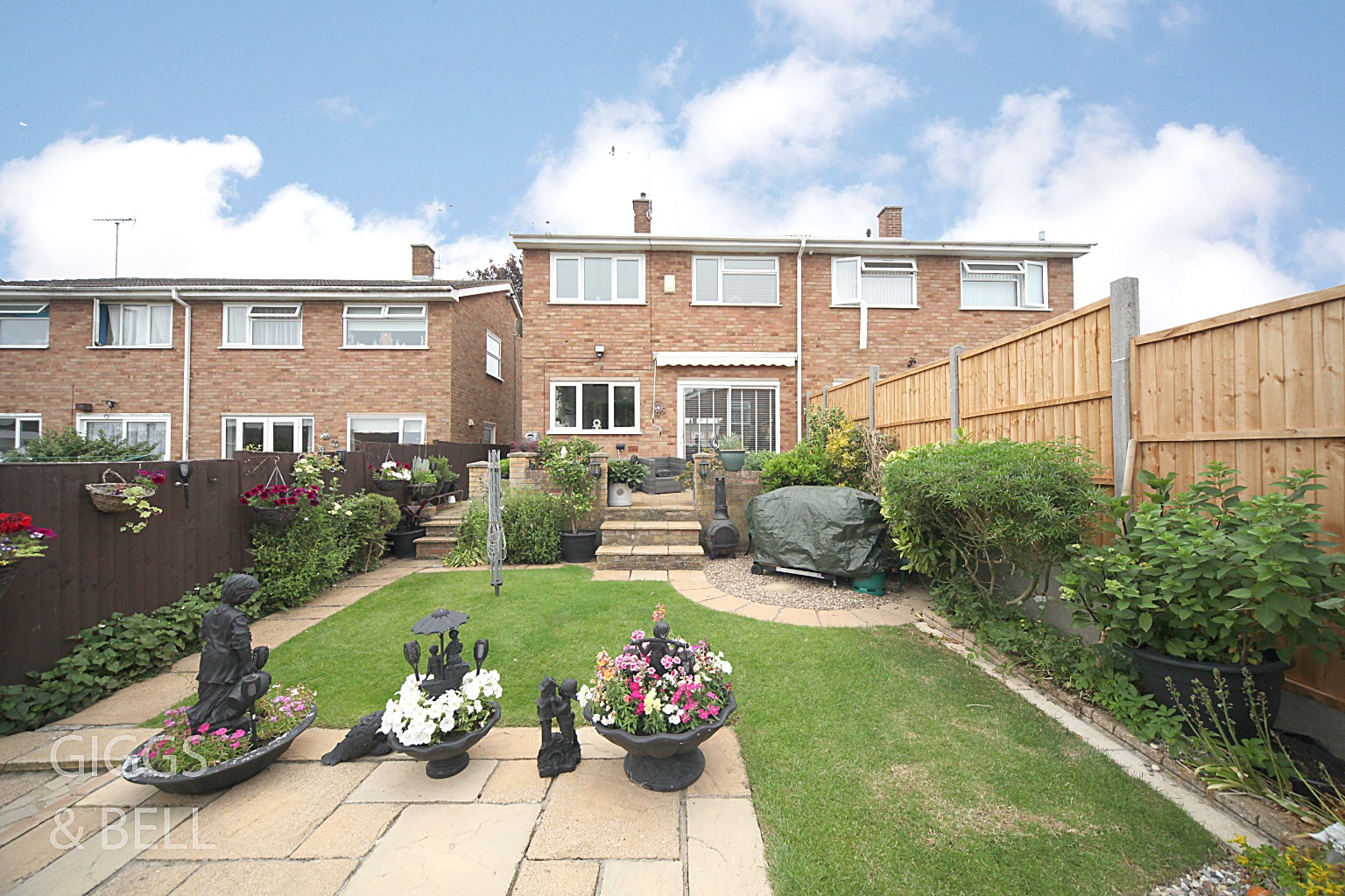 3 bed semi-detached house for sale in Brompton Close, Luton  - Property Image 22