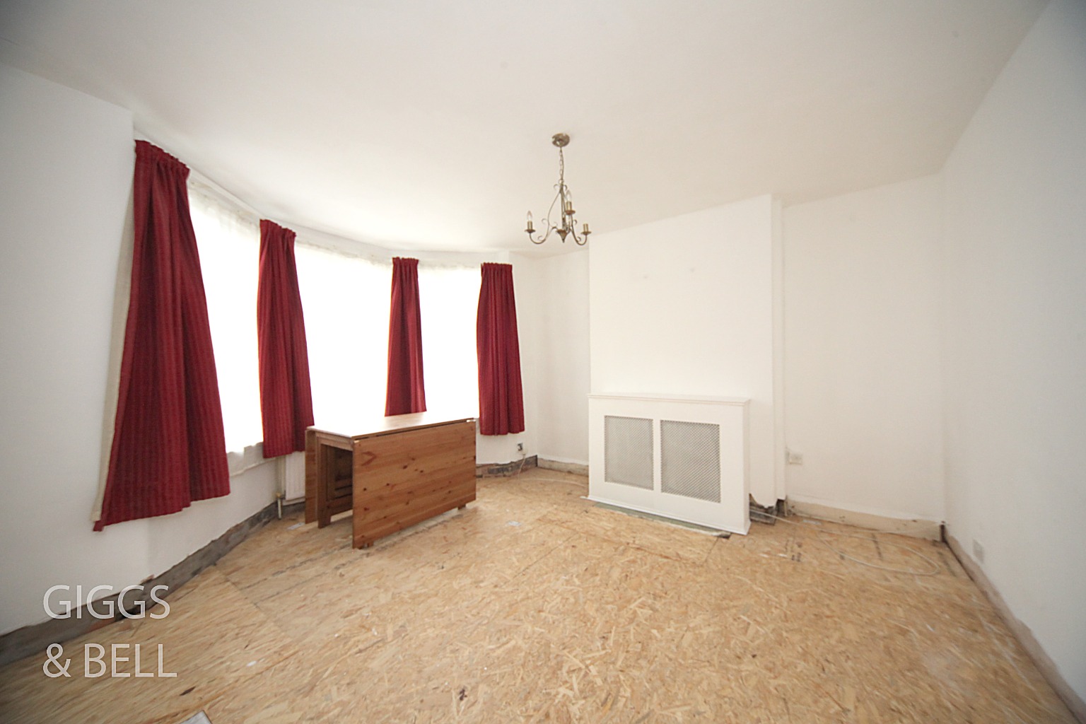3 bed semi-detached house for sale in Durham Road, Luton  - Property Image 3