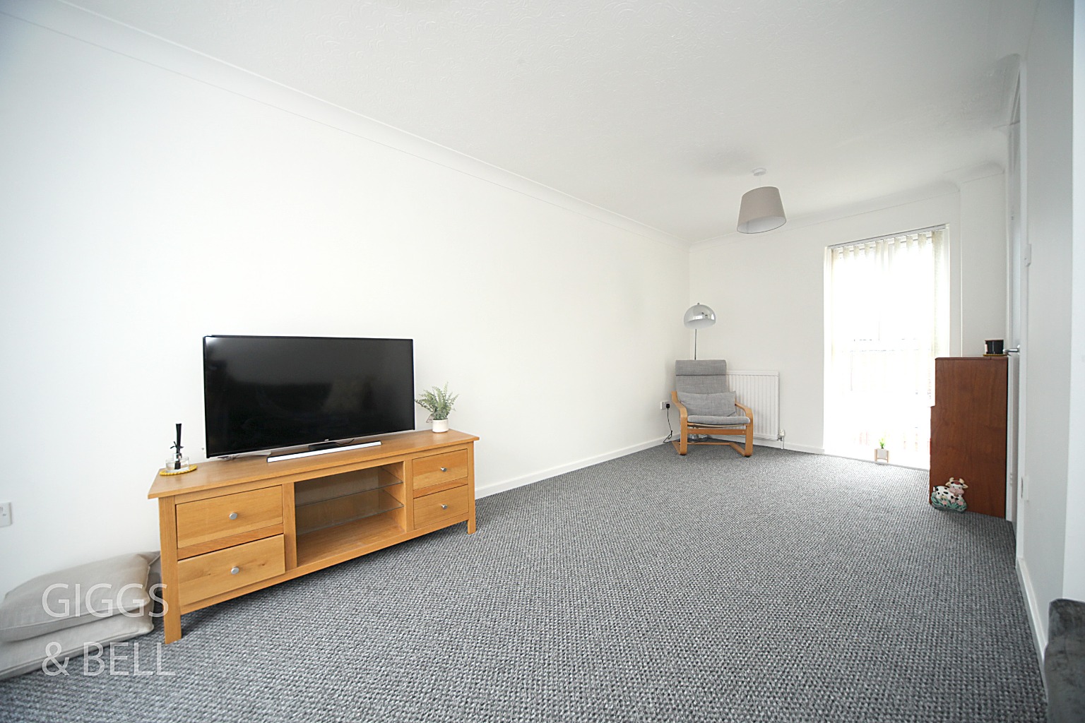 3 bed town house for sale in Butterworth Path, Luton  - Property Image 9