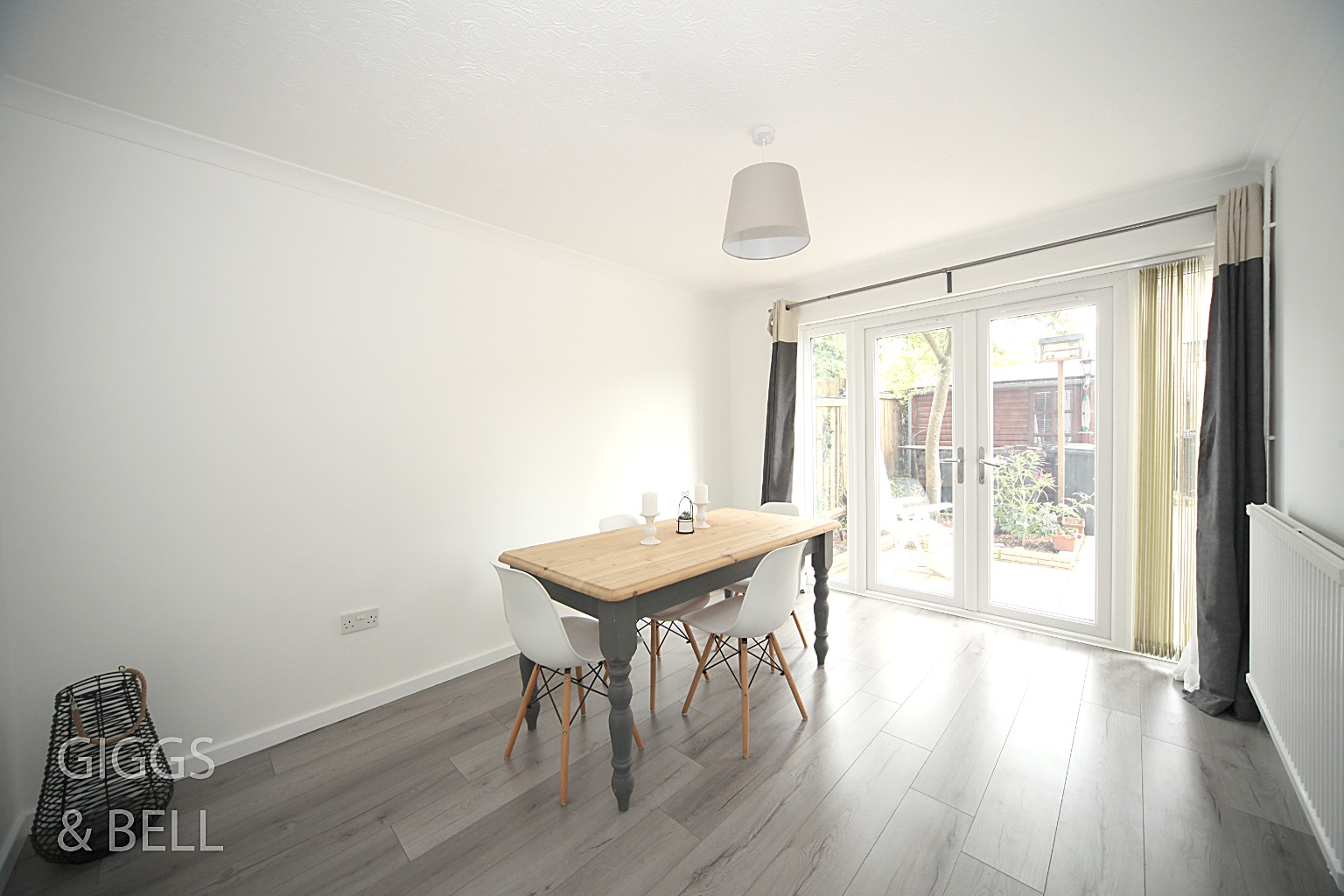 3 bed town house for sale in Butterworth Path, Luton  - Property Image 4