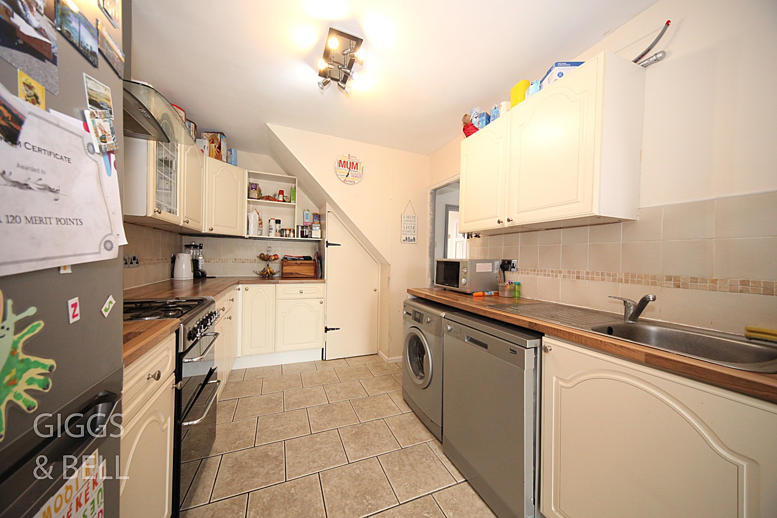 3 bed semi-detached house for sale in Lalleford Road, Luton 5