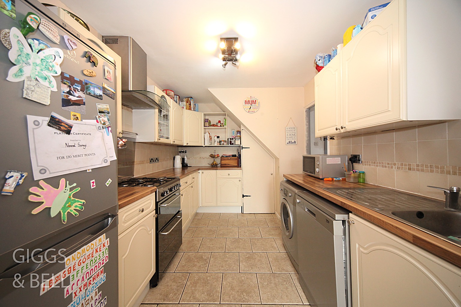 3 bed semi-detached house for sale in Lalleford Road, Luton 3