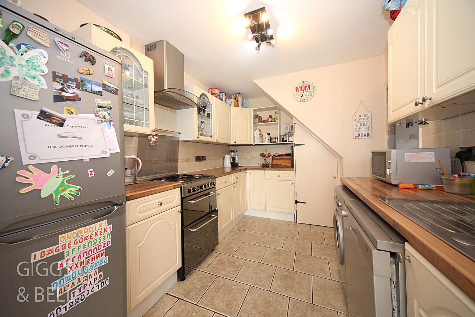 3 bed semi-detached house for sale in Lalleford Road, Luton 4