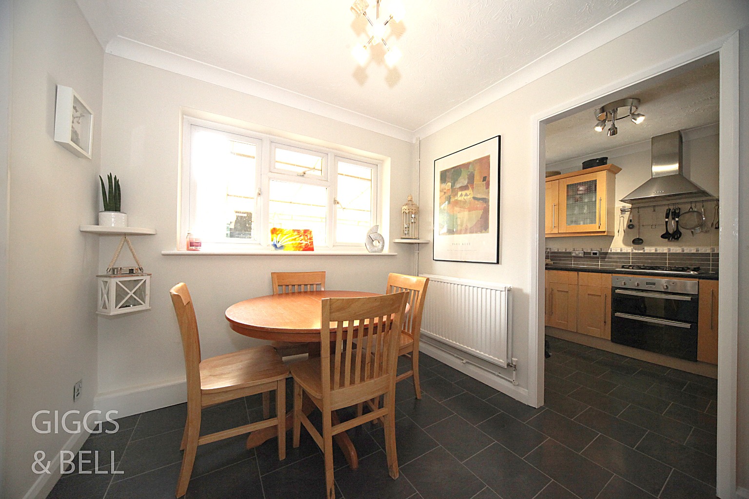 4 bed detached house for sale in Reedsdale, Luton  - Property Image 9