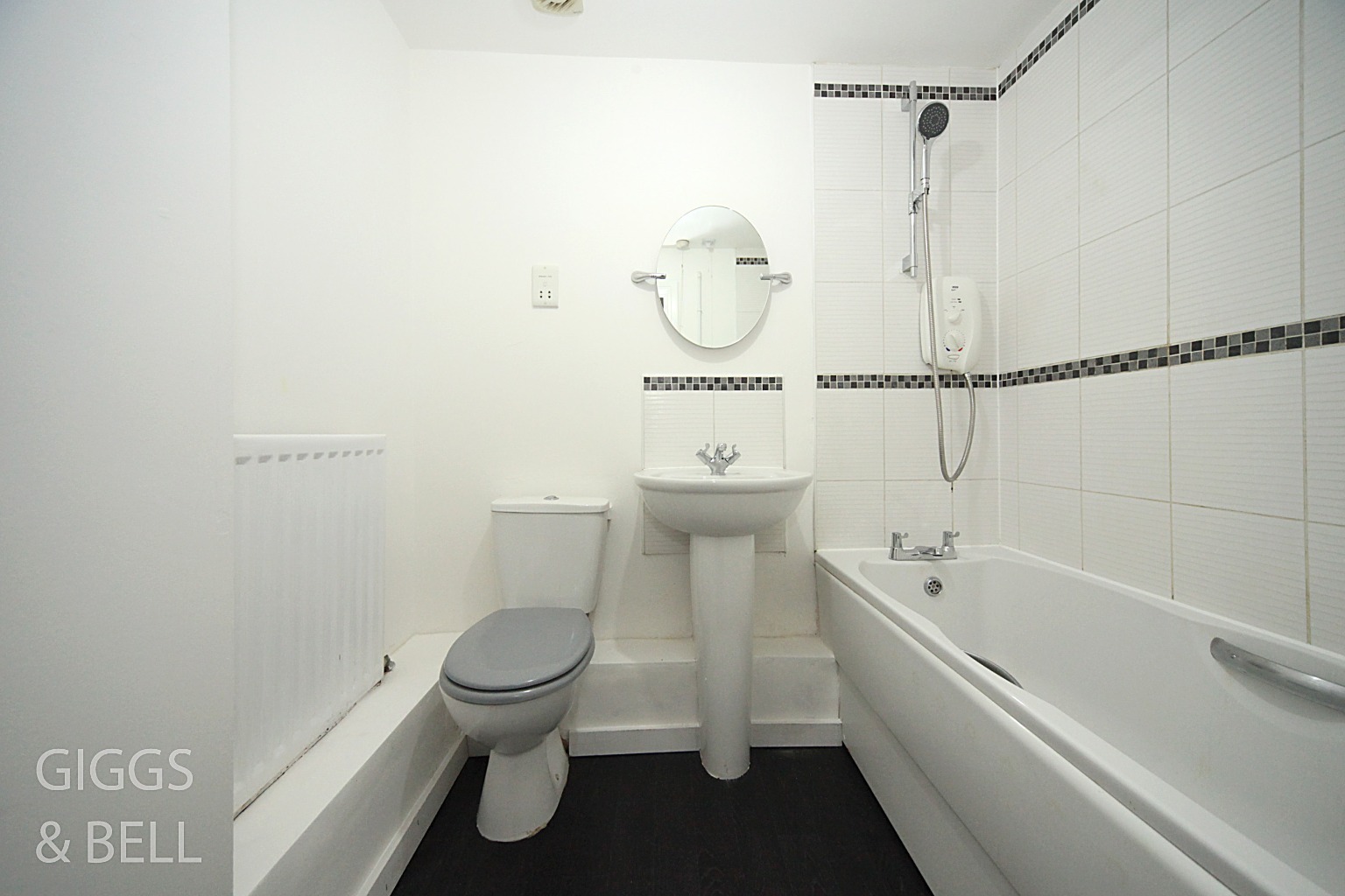 2 bed flat for sale in Primrose Close, Luton 11