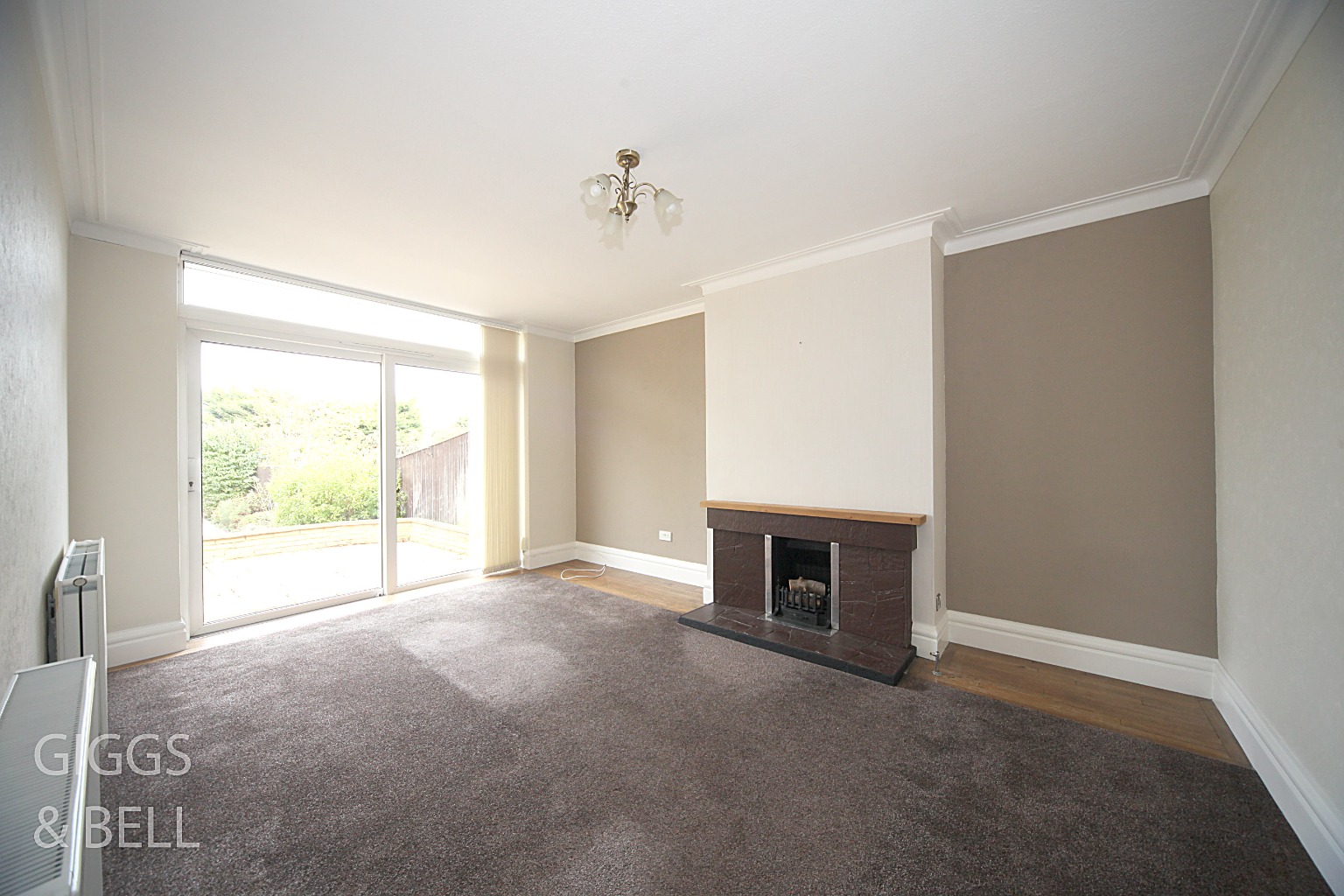 3 bed semi-detached house for sale in West Hill Road, Luton  - Property Image 5