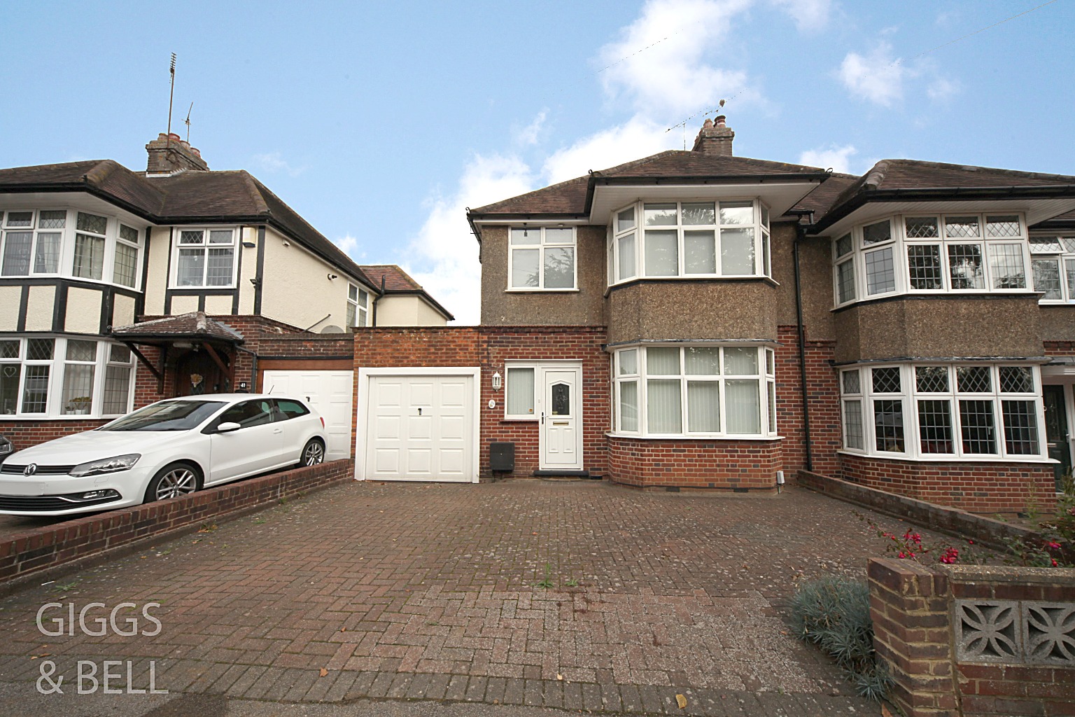 3 bed semi-detached house for sale in West Hill Road, Luton  - Property Image 1