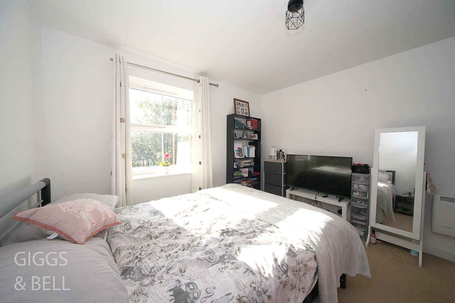 2 bed flat for sale in Holly Street, Luton 9