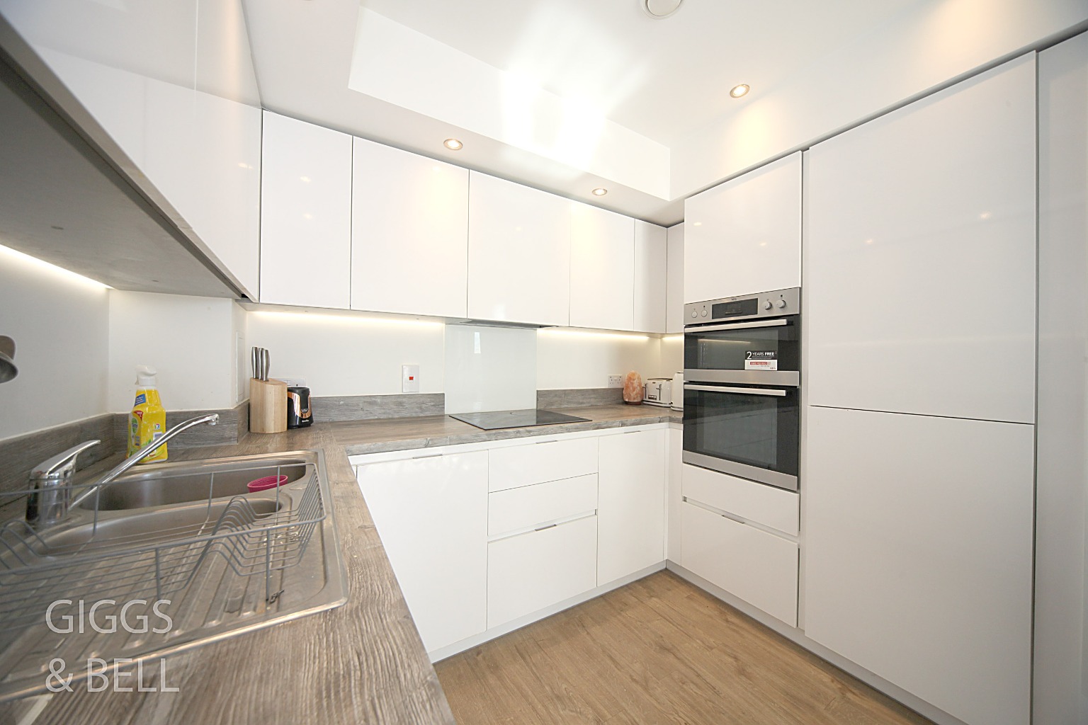 1 bed flat for sale, Luton 5
