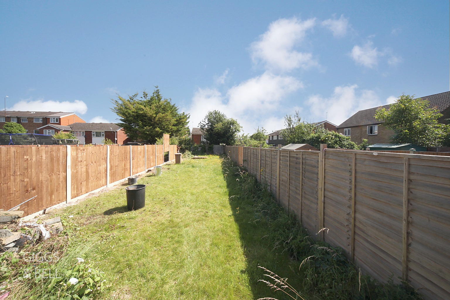 3 bed semi-detached house for sale in Beechwood Road, Bedfordshire  - Property Image 15