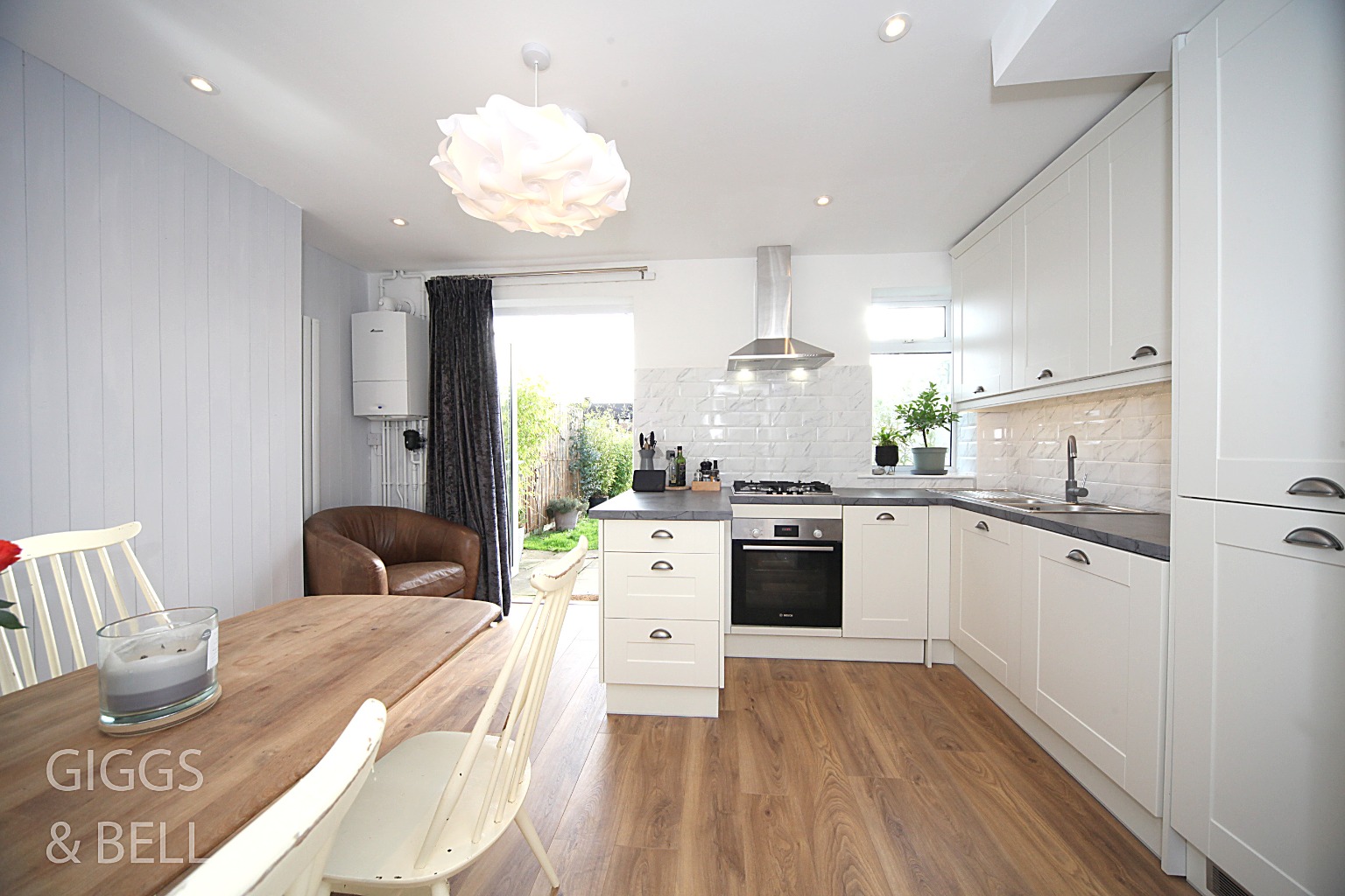 2 bed terraced house for sale in Putteridge Road, Luton  - Property Image 7