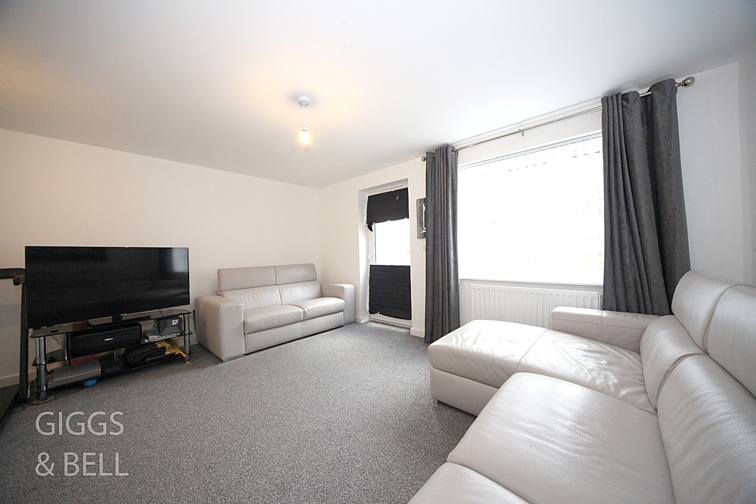 2 bed terraced house for sale in Bongrace Walk, Luton  - Property Image 4