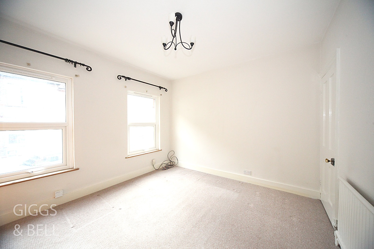 2 bed terraced house for sale in Hartley Road, Luton  - Property Image 9