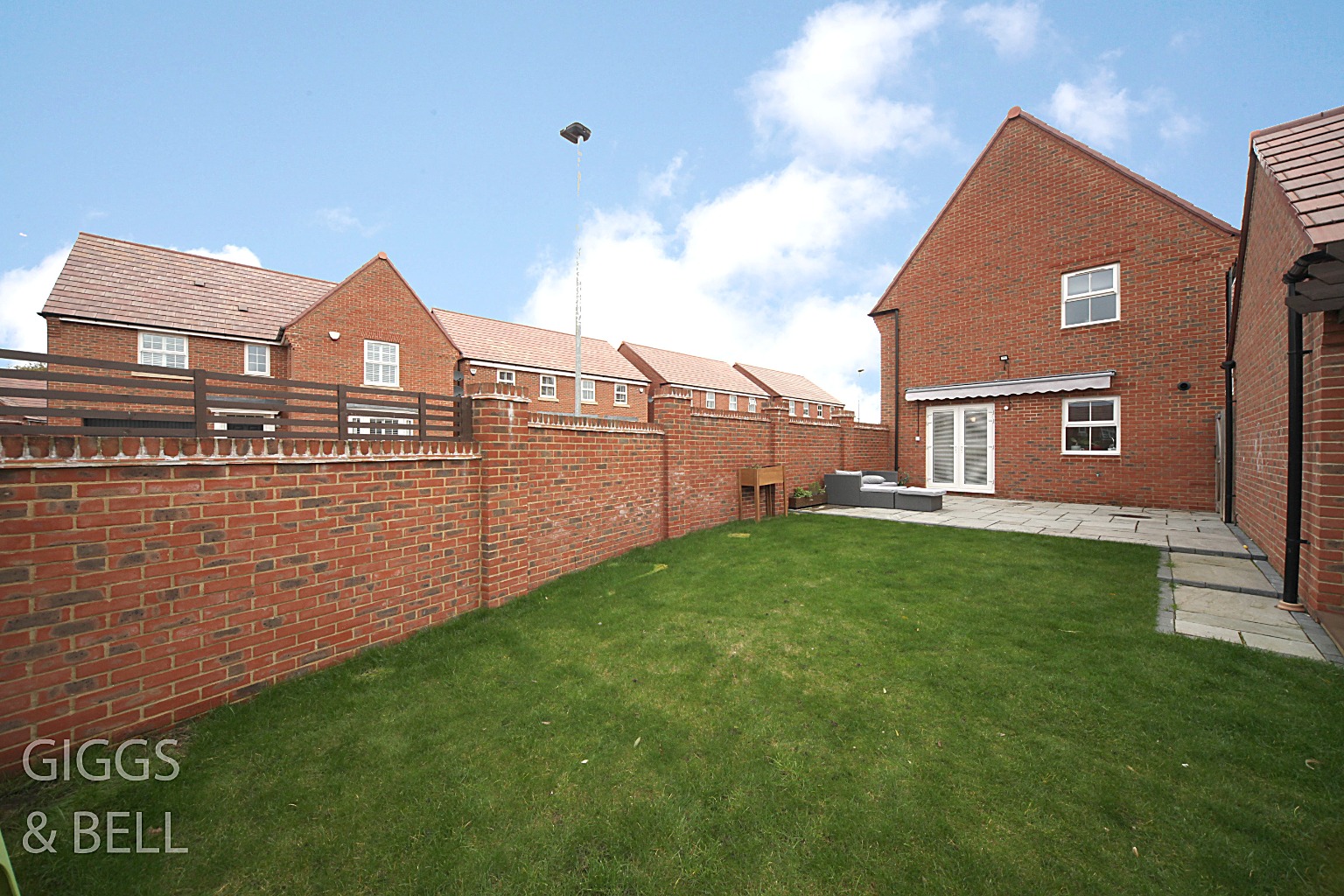 3 bed detached house for sale, Luton  - Property Image 18