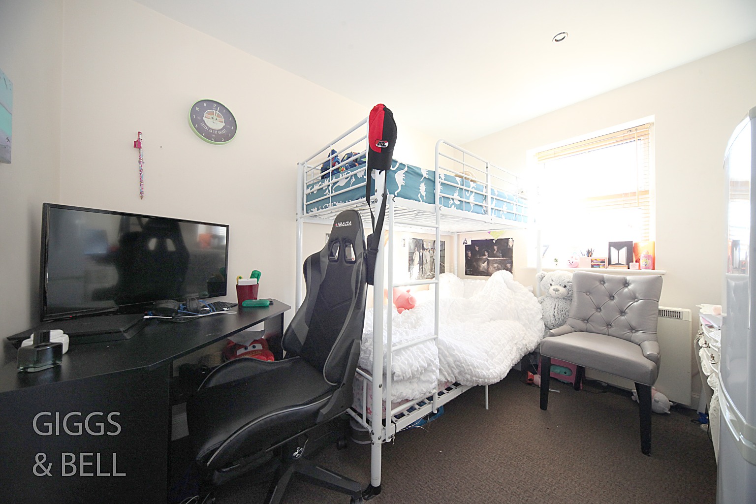 2 bed flat for sale in Albert Road, Luton  - Property Image 9