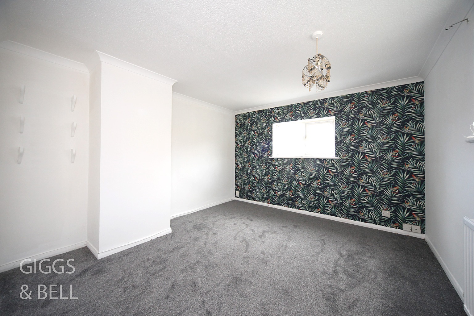 2 bed detached house for sale in Clarendon Road, Luton  - Property Image 6