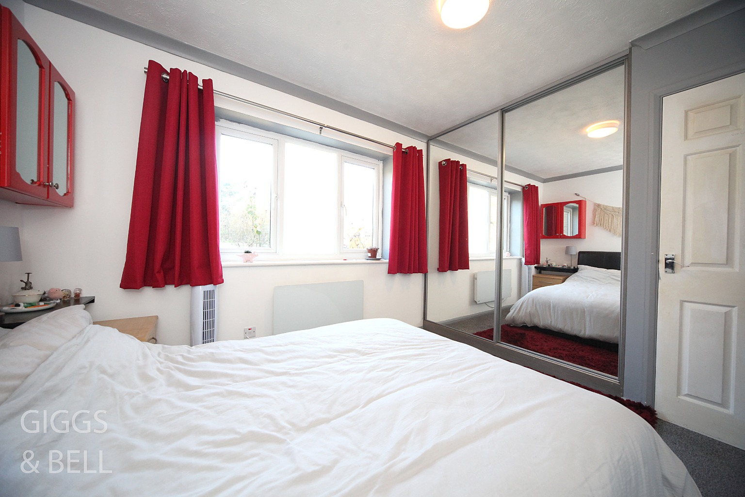 1 bed flat for sale in Mistletoe Hill, Luton 5