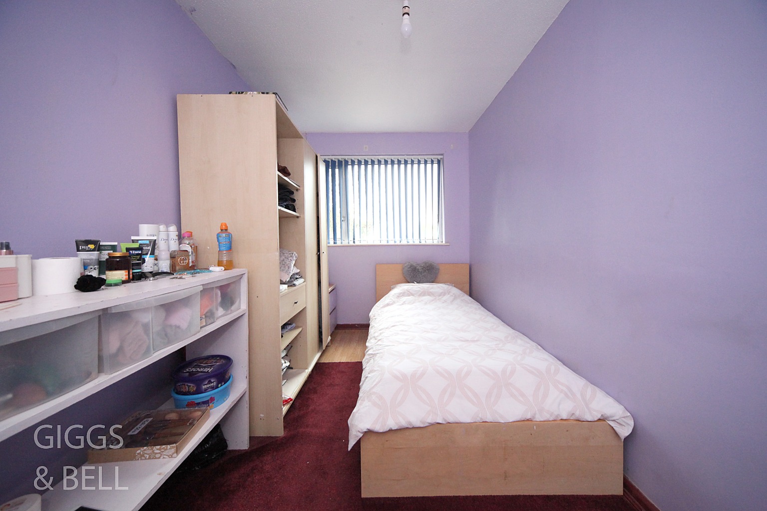 3 bed terraced house for sale in Bromley Gardens, Dunstable  - Property Image 10