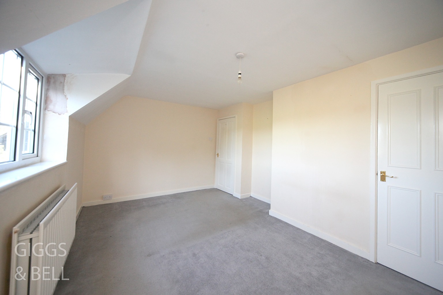 3 bed cottage for sale in West Street, Luton  - Property Image 8