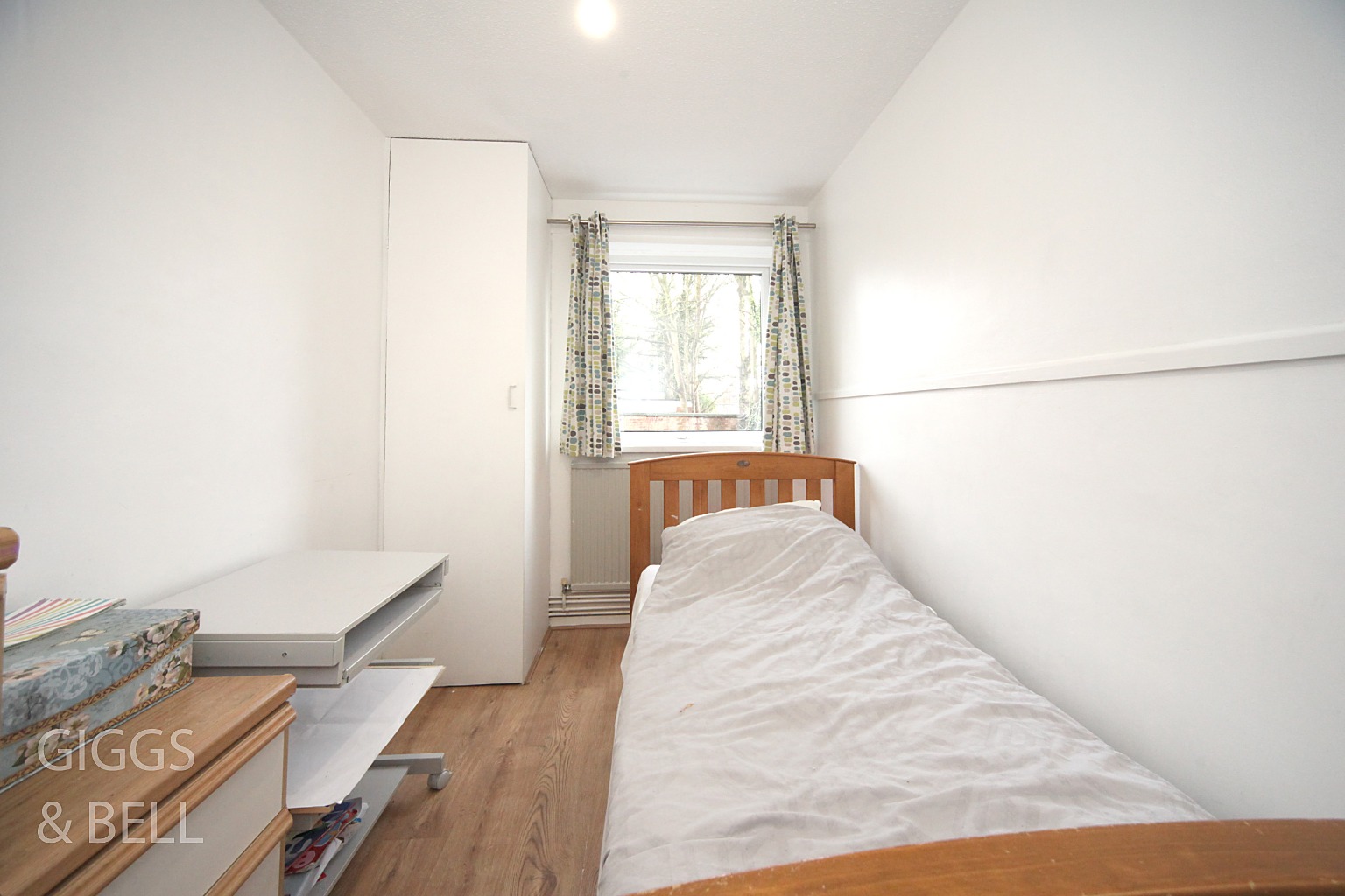 2 bed flat for sale in Richmond Hill, Luton 9