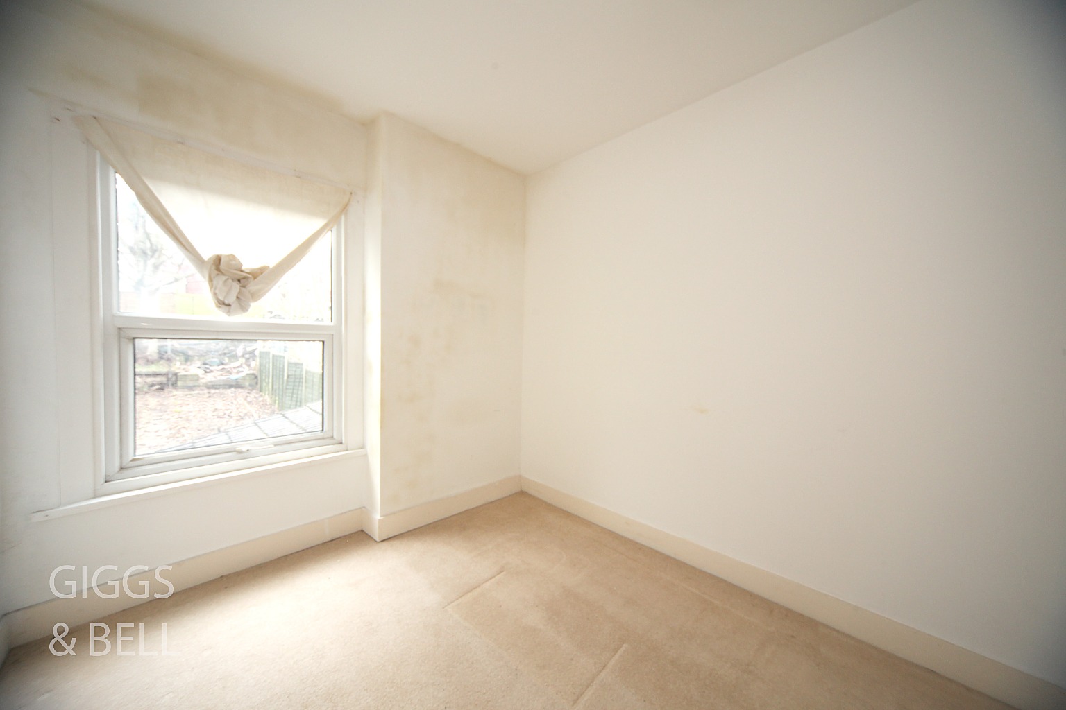 3 bed terraced house for sale in Cowper Street, Luton  - Property Image 12