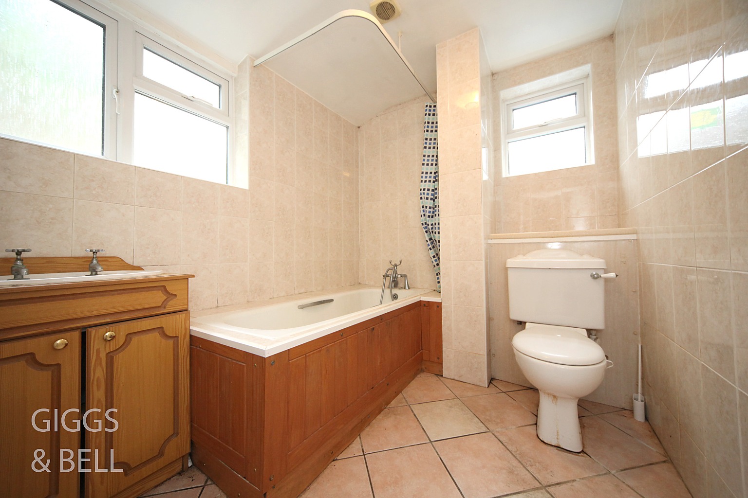 3 bed terraced house for sale in Cowper Street, Luton 12