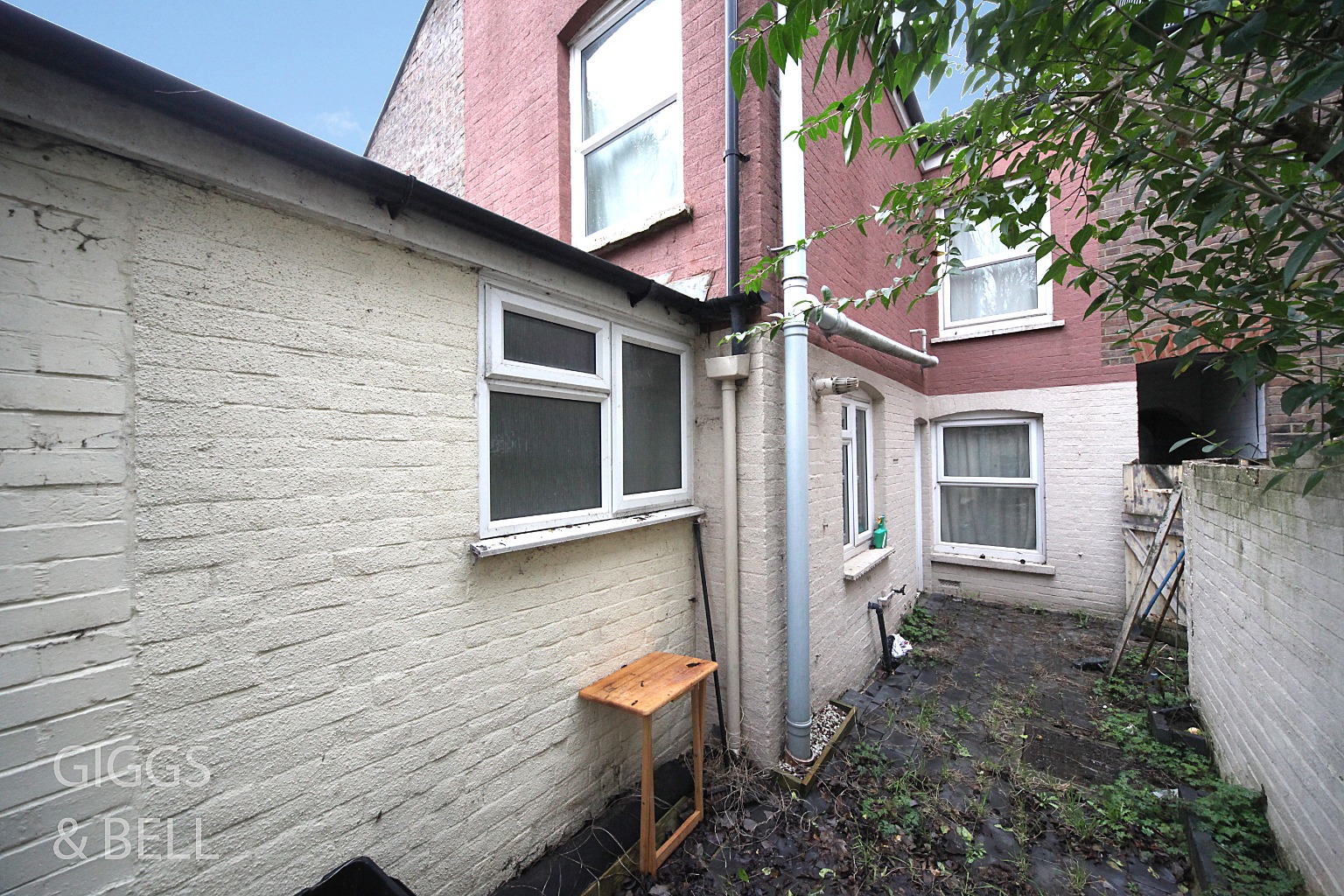 3 bed terraced house for sale in Cowper Street, Luton  - Property Image 14