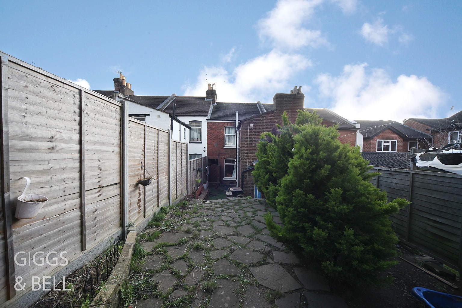 2 bed terraced house for sale in Salisbury Road, Luton  - Property Image 17
