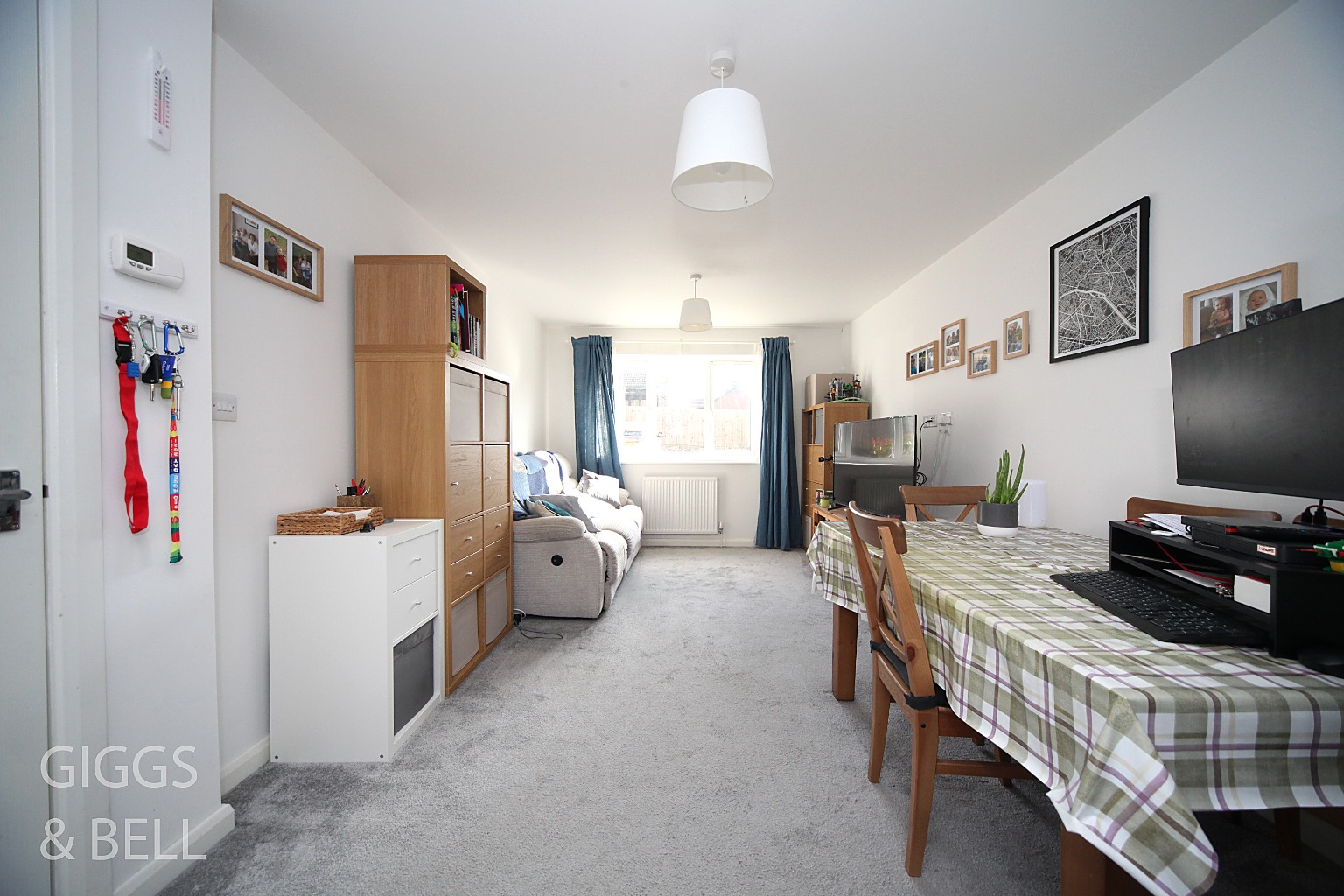 1 bed flat for sale in Marsh Road, Luton 4