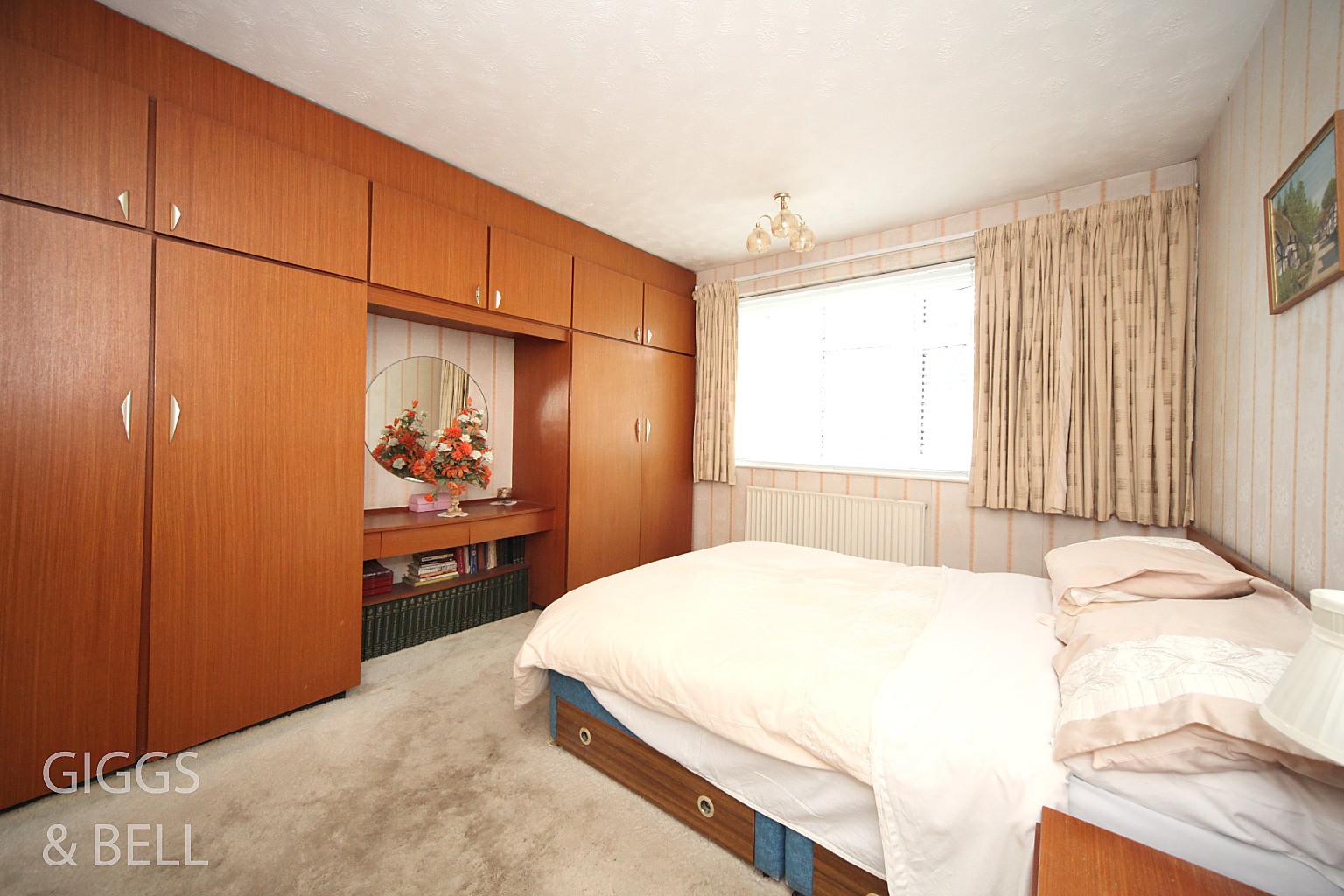 2 bed detached bungalow for sale in Eldon Road, Luton 4