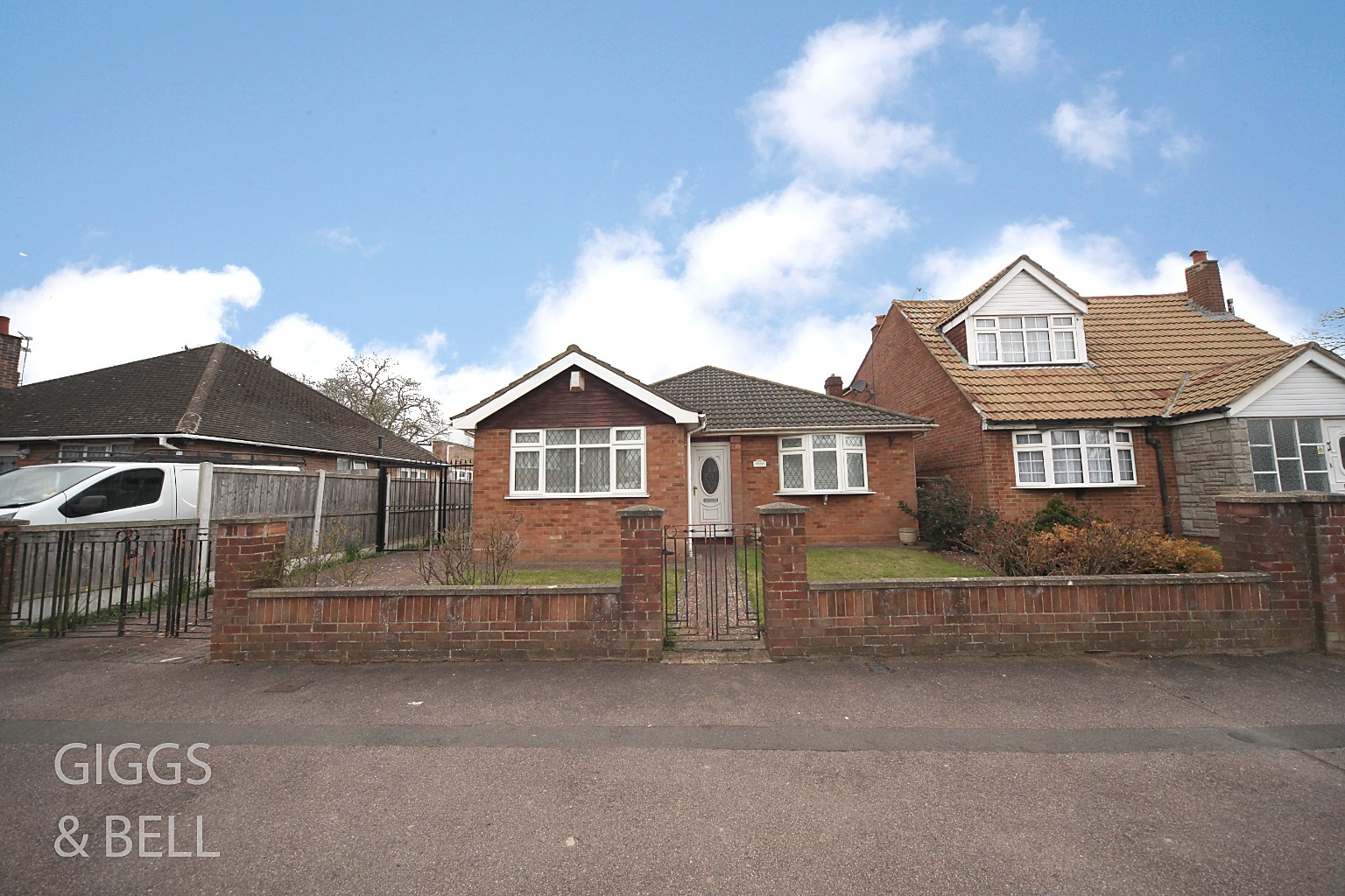 2 bed detached bungalow for sale in Eldon Road, Luton  - Property Image 15