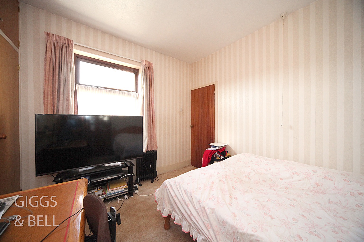 3 bed terraced house for sale in Warwick Road West, Luton 13