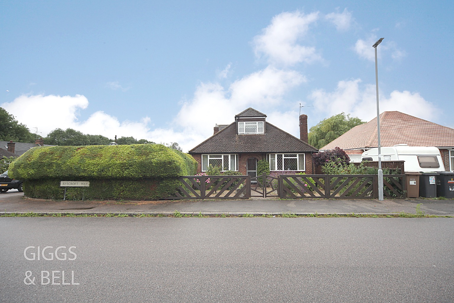 3 bed bungalow for sale in Ryecroft Way, Luton  - Property Image 20
