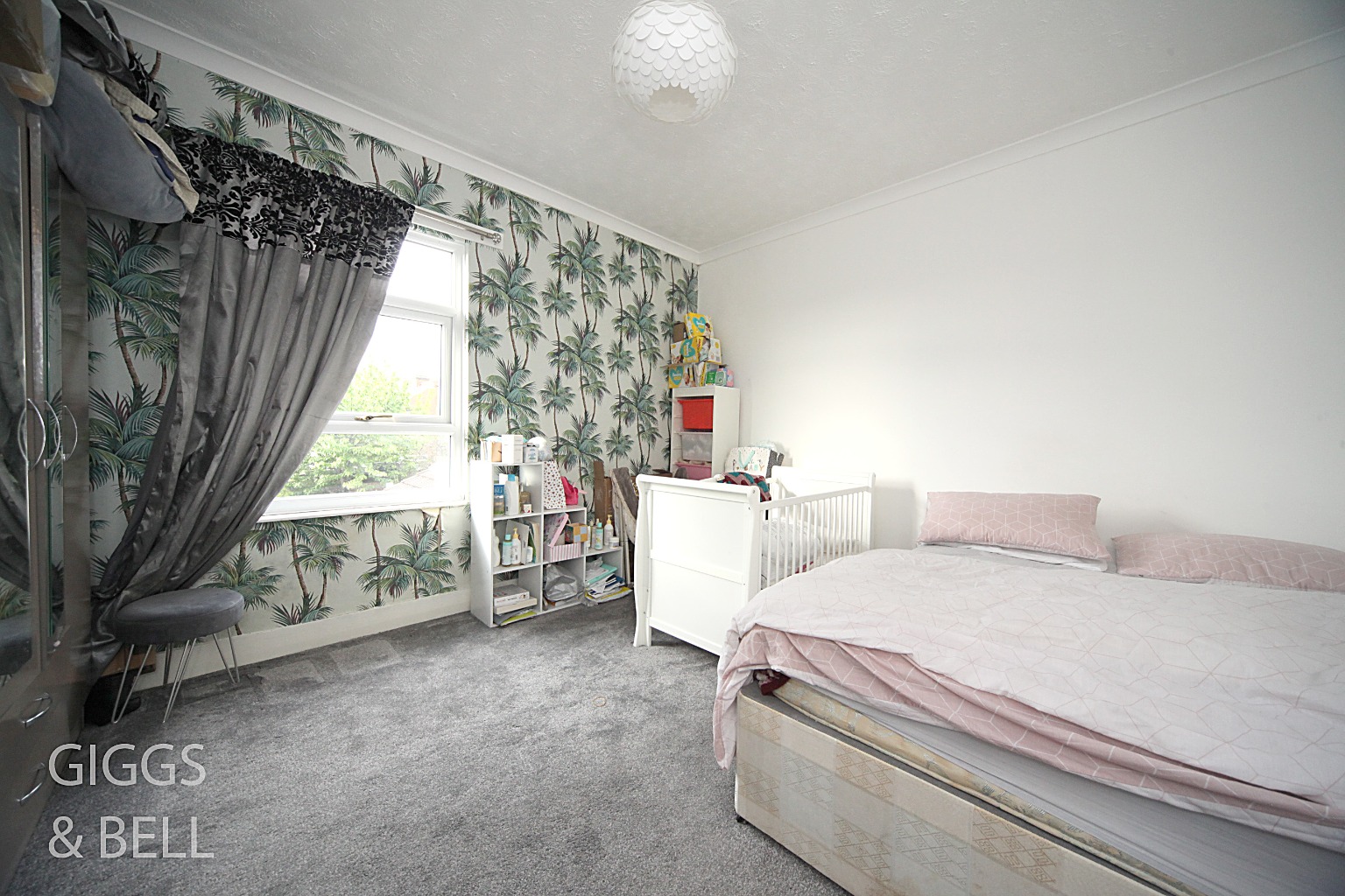 2 bed terraced house for sale in Dane Road, Luton 7