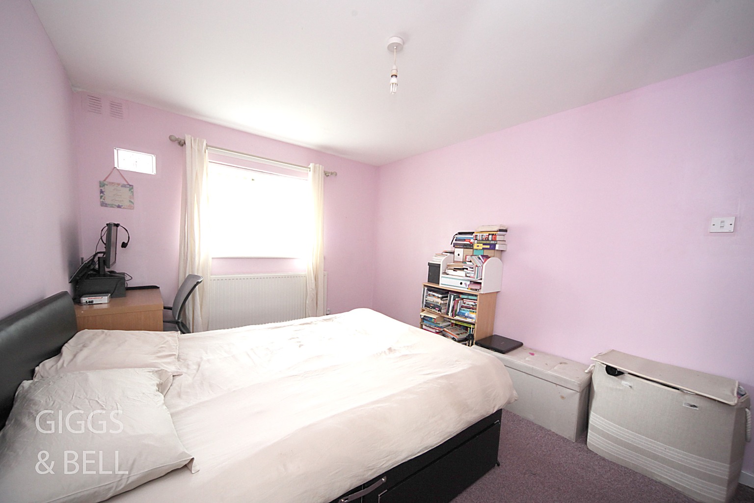 3 bed end of terrace house for sale in Holkham Close, Luton 10