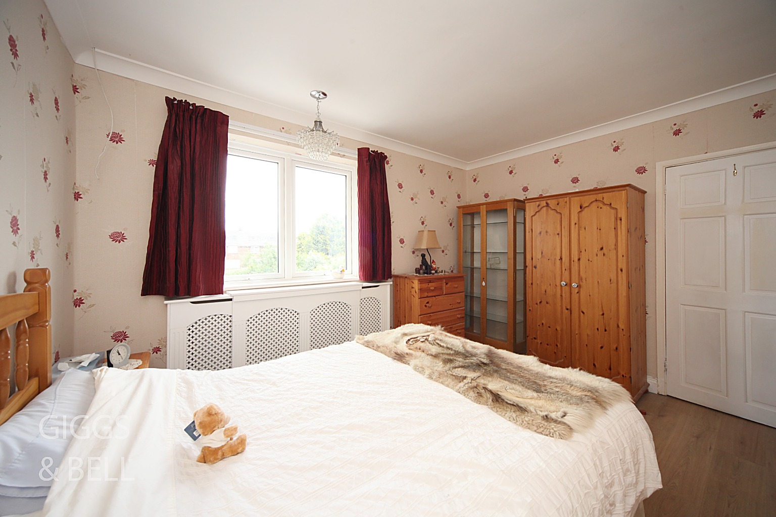 3 bed terraced house for sale in Whipperley Way, Luton  - Property Image 7