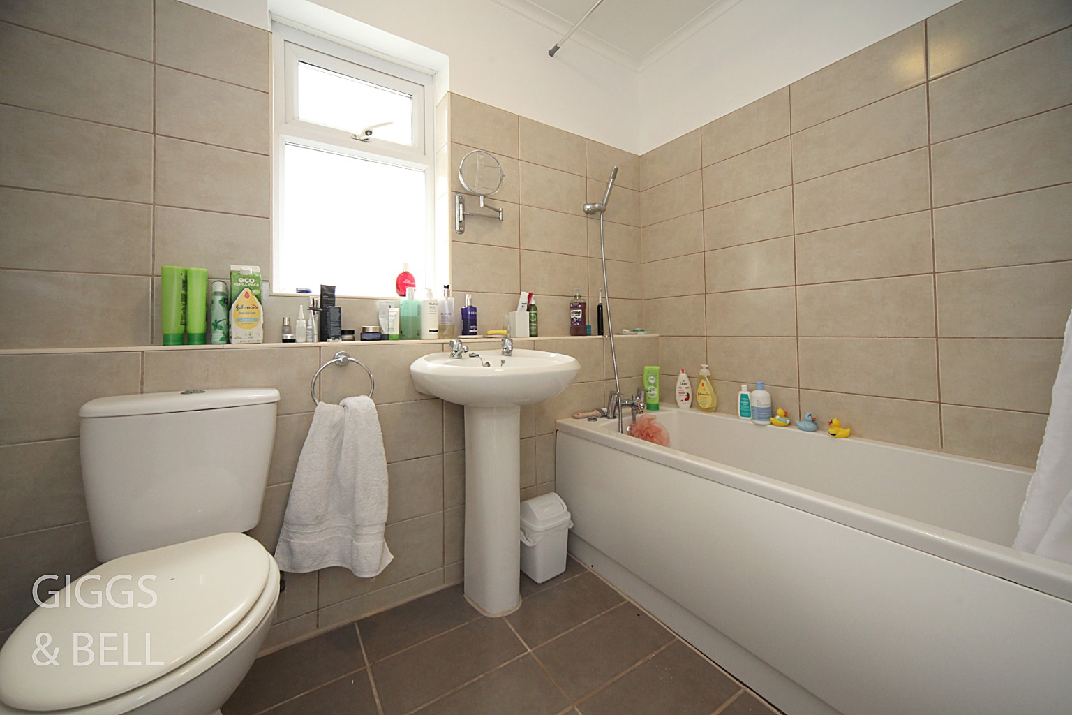 1 bed flat for sale in Crescent Road, Luton  - Property Image 10