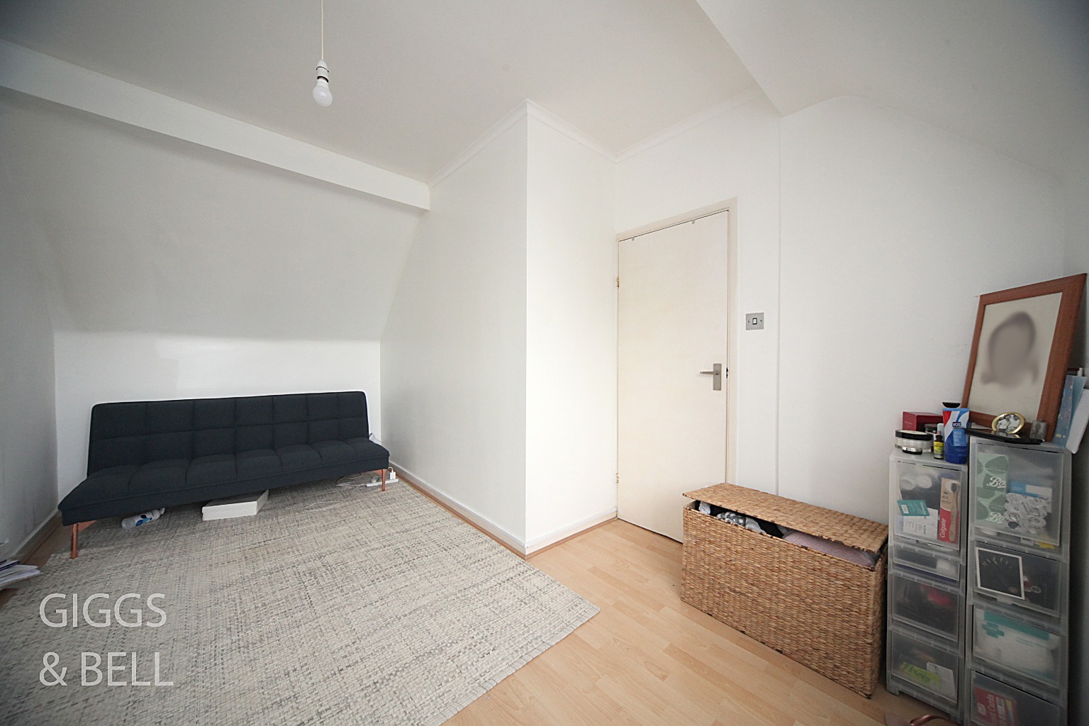 1 bed flat for sale in Crescent Road, Luton  - Property Image 4