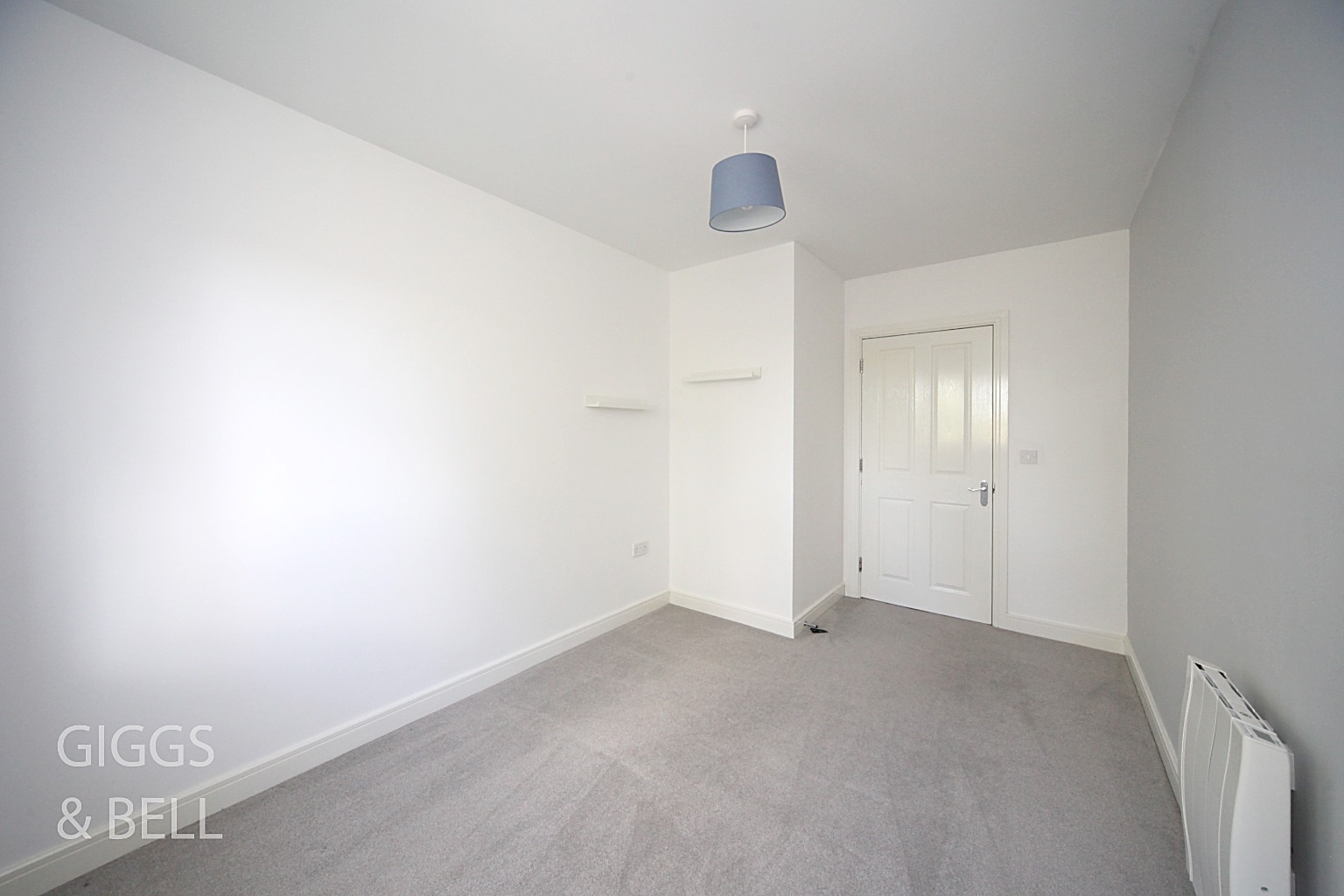 2 bed flat for sale in Foxglove Way, Luton  - Property Image 9