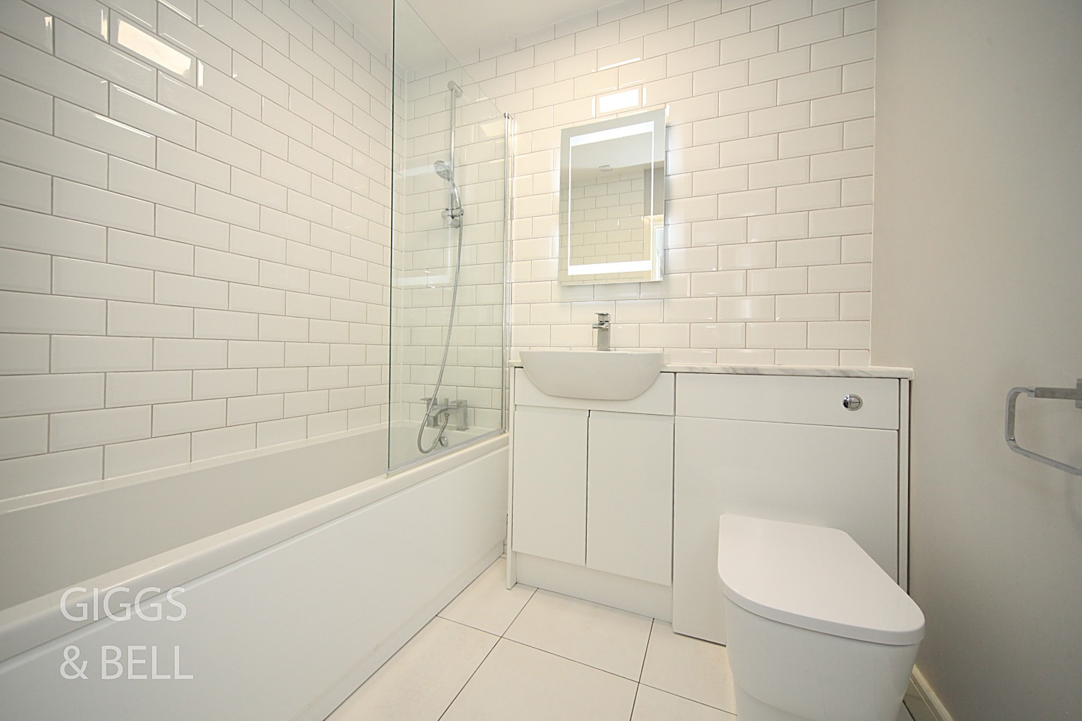 2 bed flat for sale in Foxglove Way, Luton  - Property Image 11