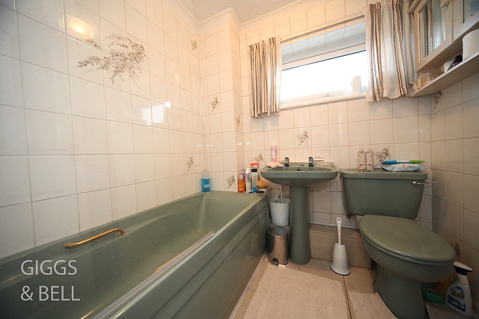 4 bed detached house for sale in Turnpike Drive, Luton  - Property Image 23