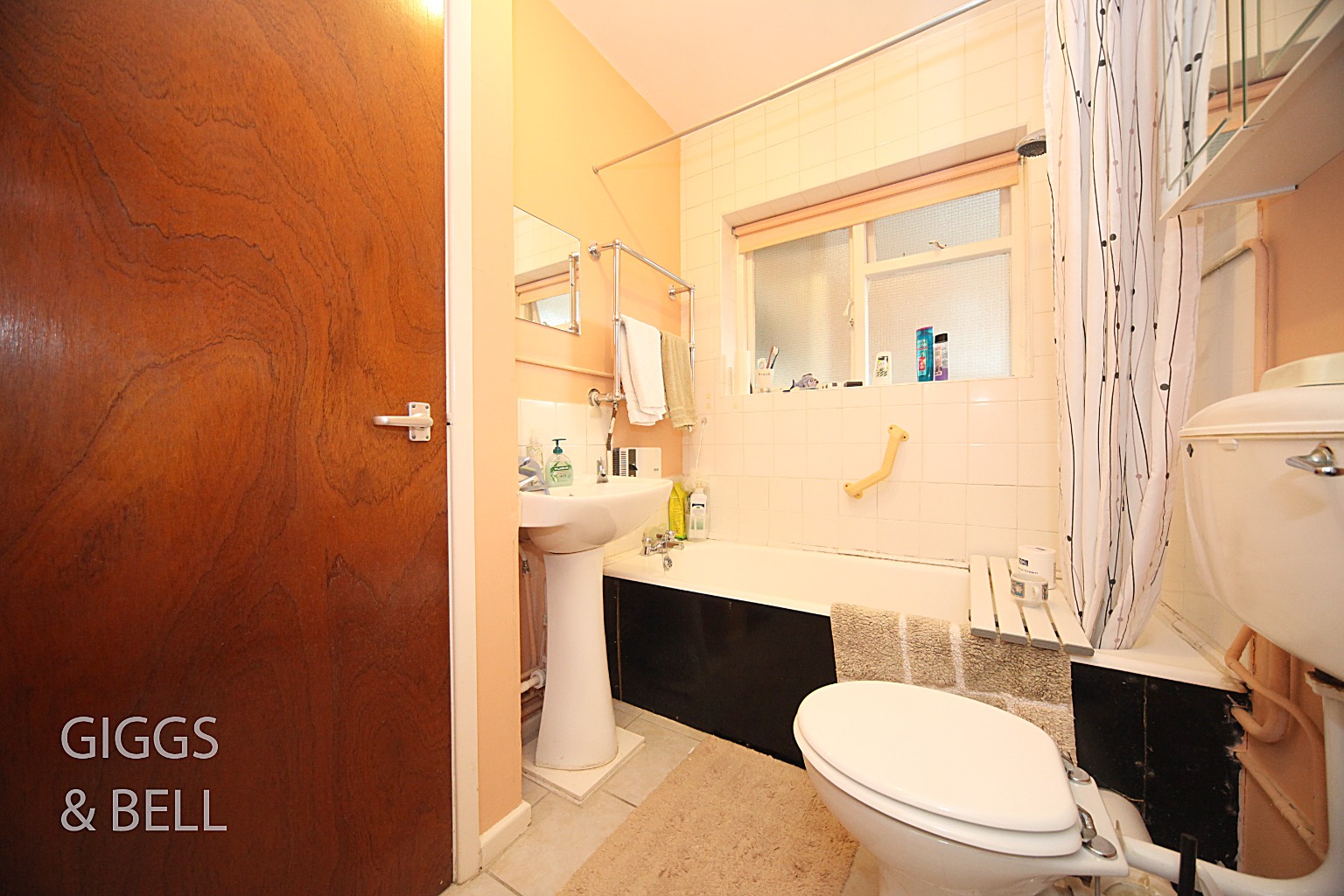 2 bed bungalow for sale in Tintagel Close, Luton 9