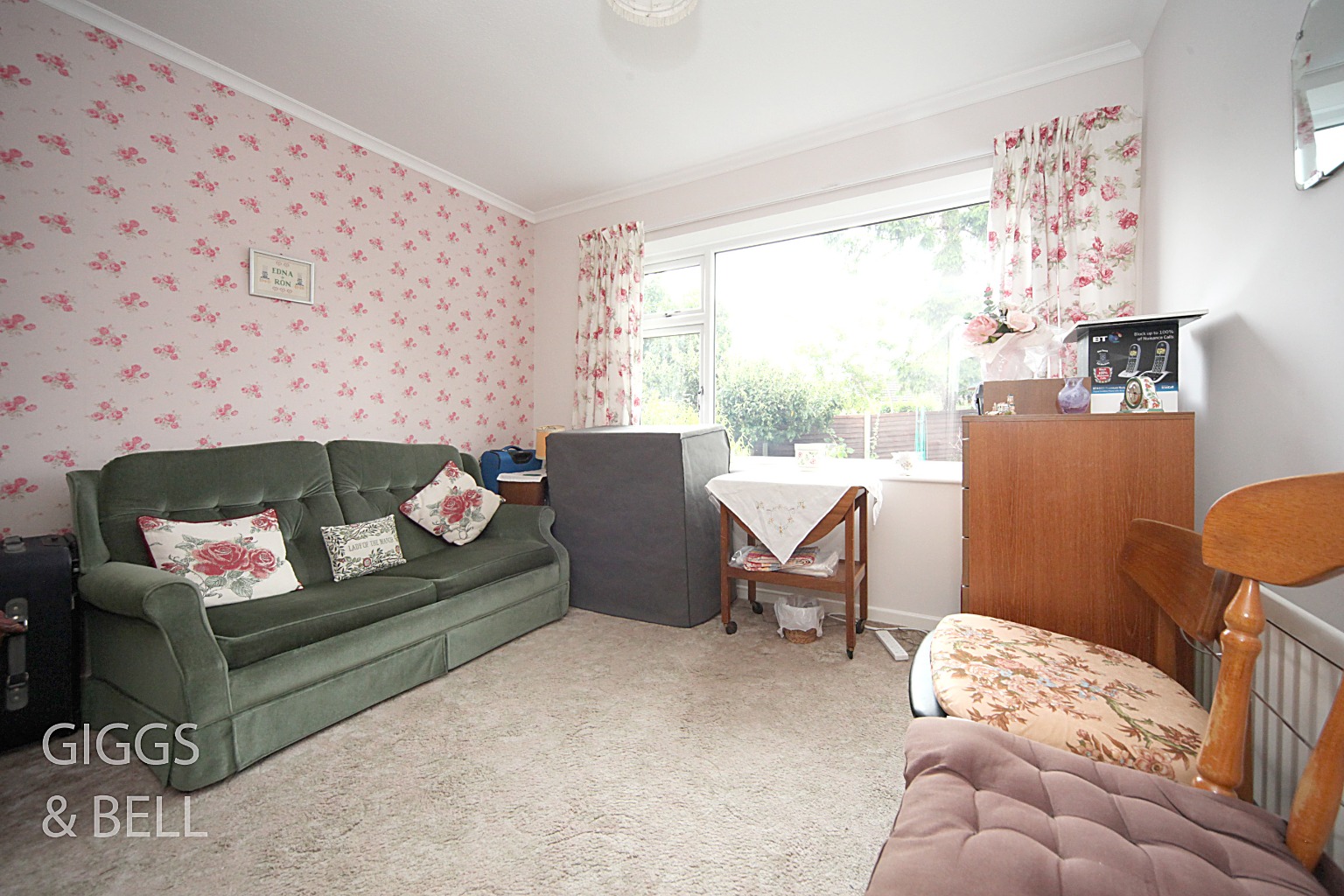 2 bed bungalow for sale in Tintagel Close, Luton 8