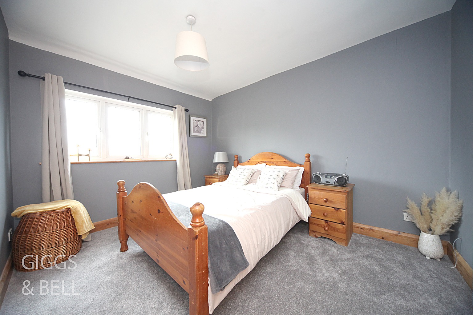 4 bed semi-detached house for sale in Cutenhoe Road, Luton  - Property Image 16