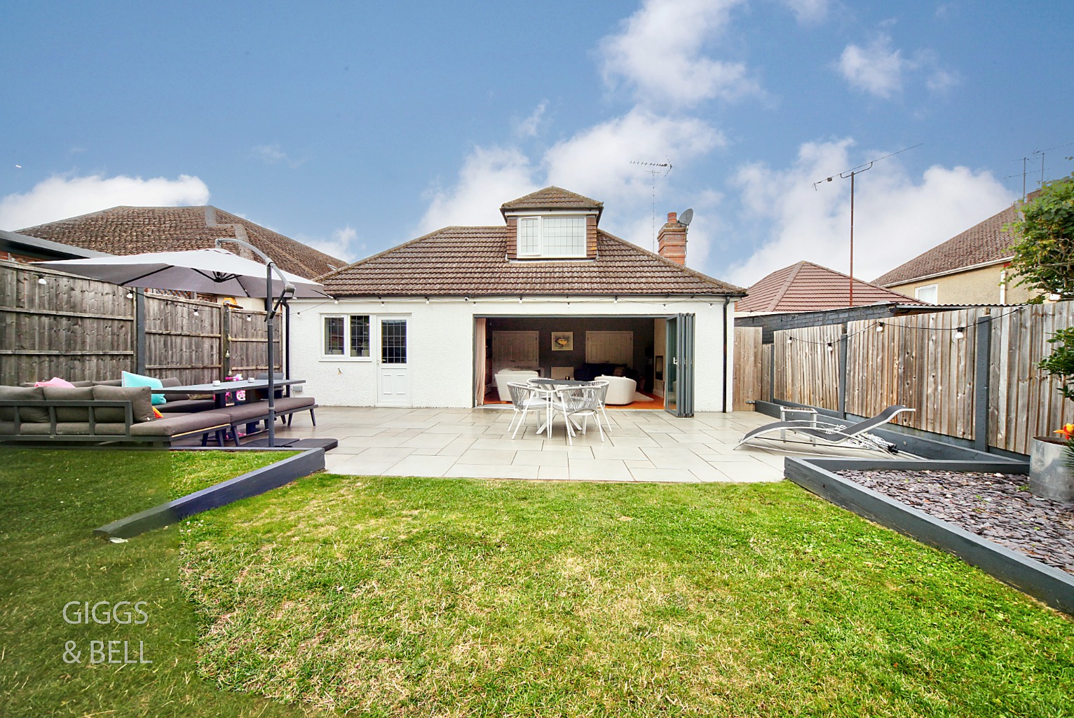 4 bed detached bungalow for sale in Barton Road, Bedfordshire  - Property Image 26