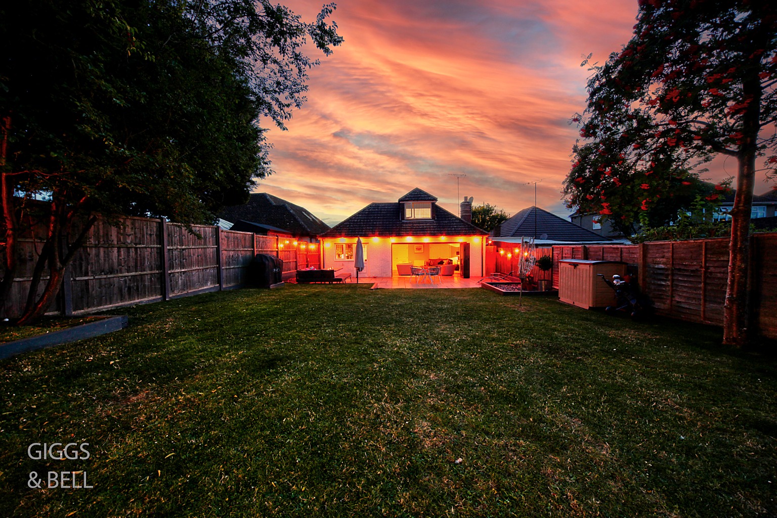 4 bed detached bungalow for sale in Barton Road, Bedfordshire  - Property Image 27