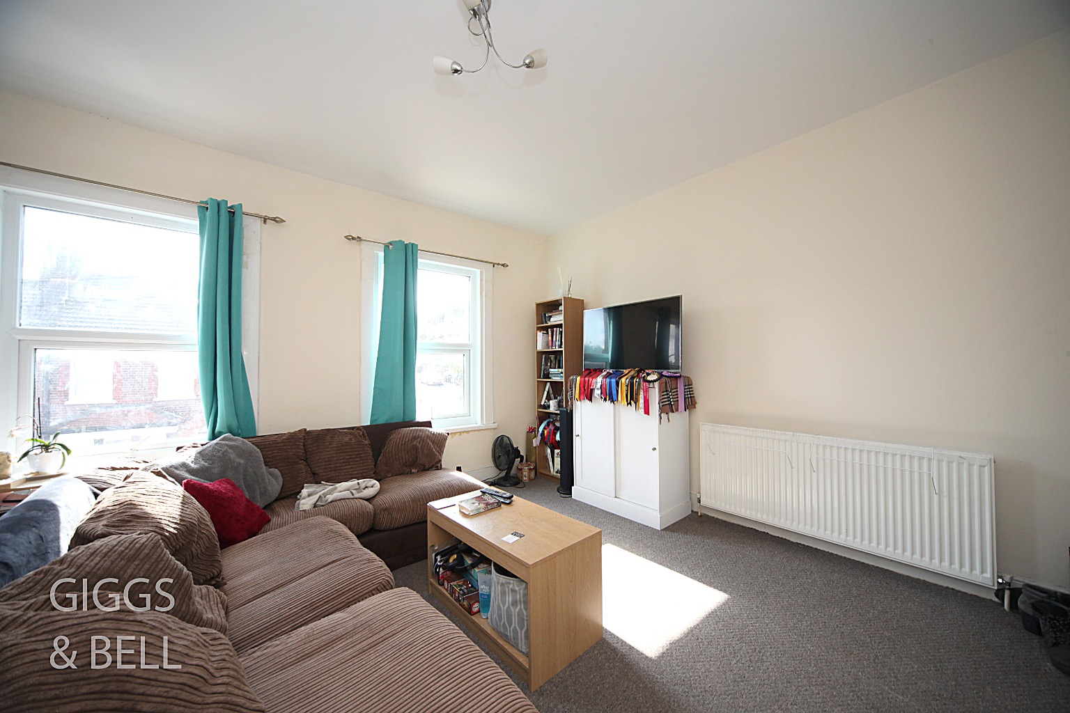 2 bed semi-detached house for sale in Chiltern Rise, Luton  - Property Image 10
