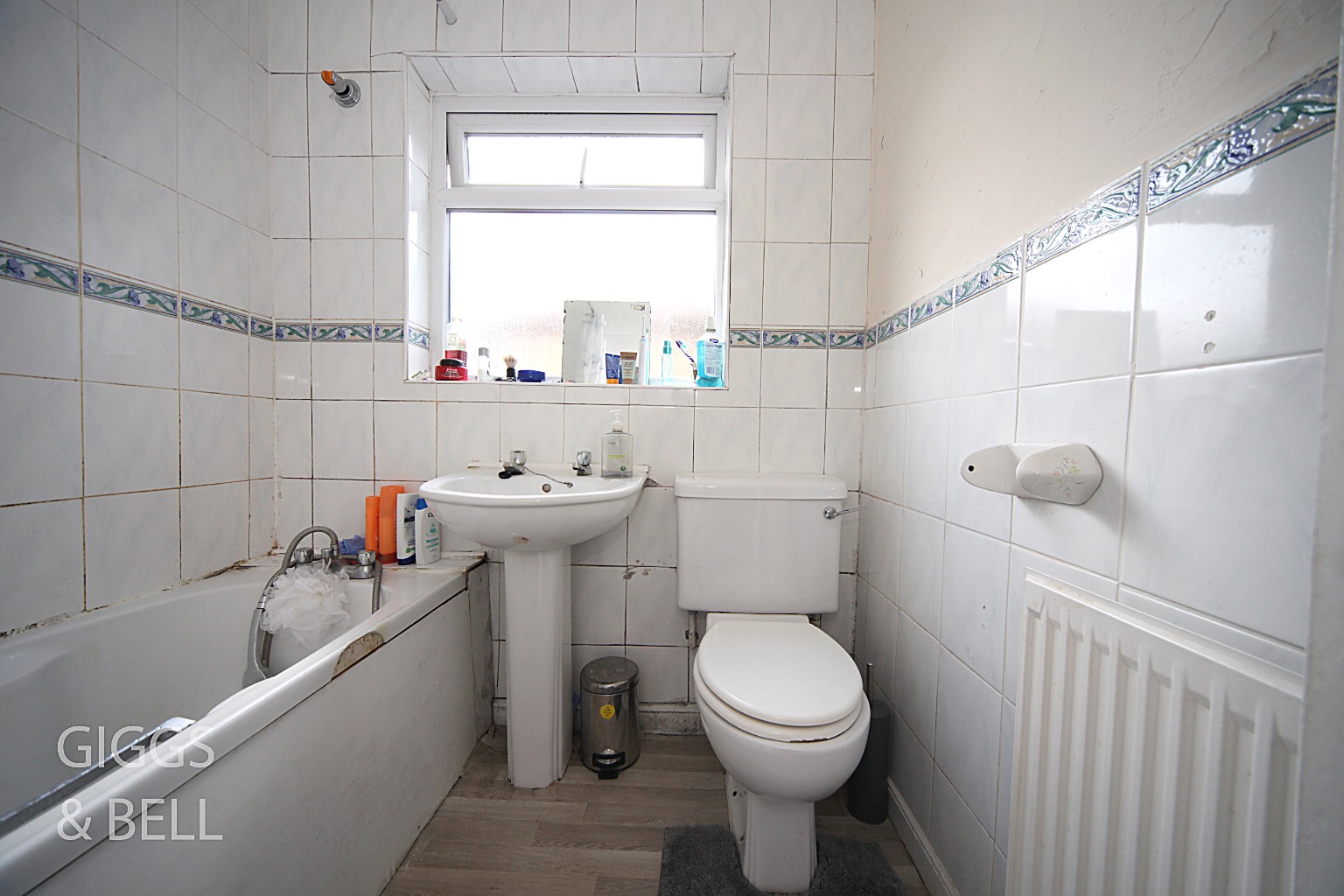 2 bed semi-detached house for sale in Chiltern Rise, Luton 14