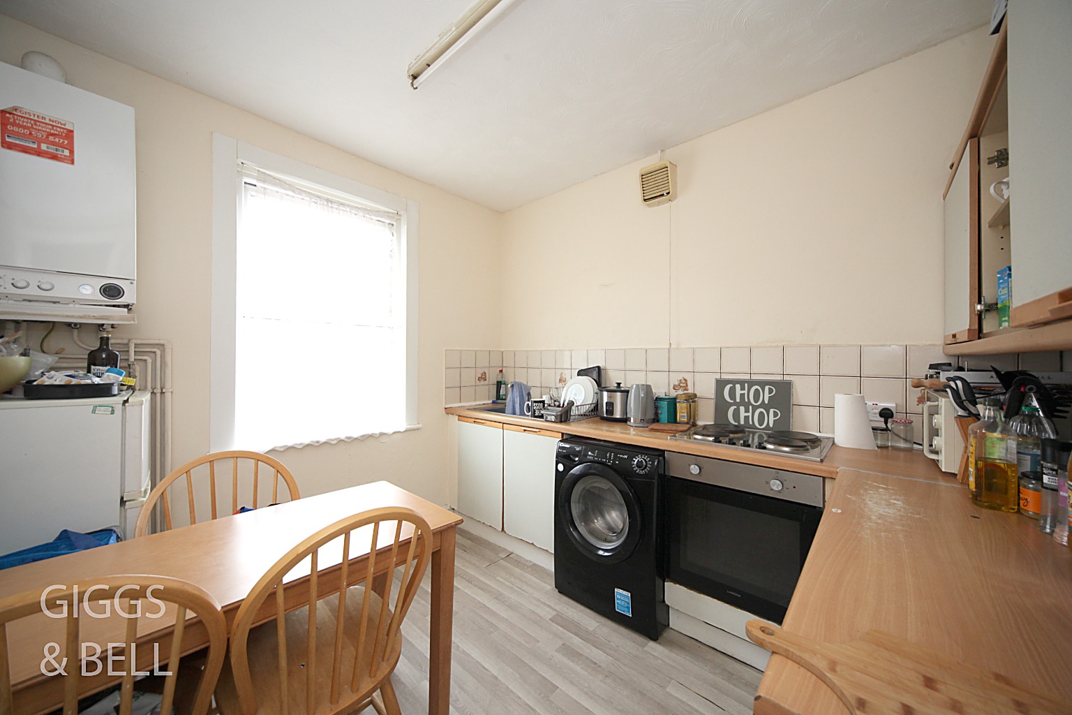 2 bed semi-detached house for sale in Chiltern Rise, Luton  - Property Image 11
