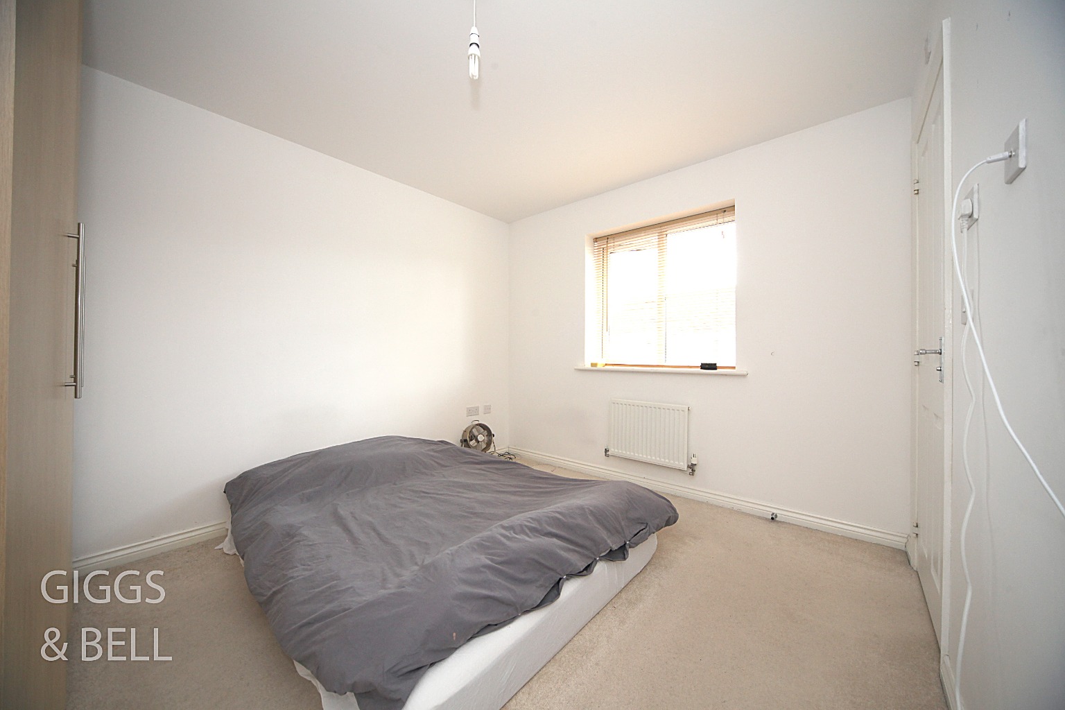 3 bed semi-detached house for sale in Verde Close, Luton  - Property Image 10